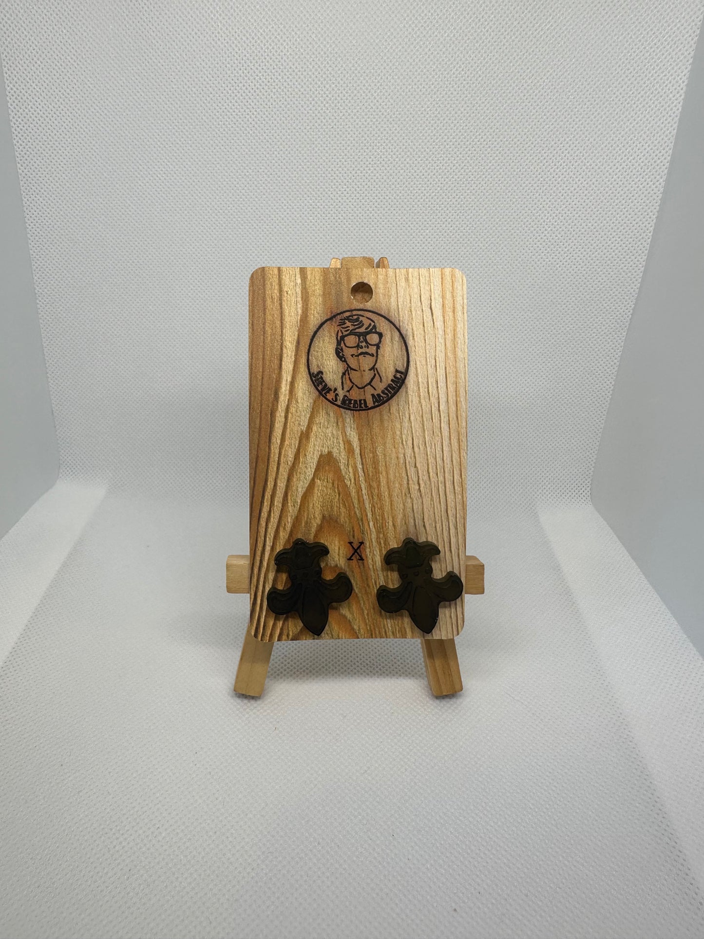 Fancy Leaf Resin Stud Earrings